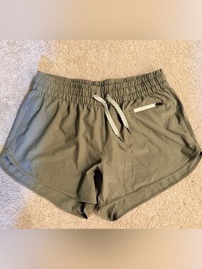 Vuori Olive Green Elastic Waist Athletic Shorts
